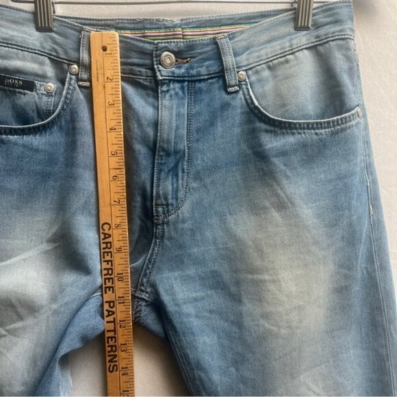 Hugo boss slim straight leg denim jeans Sz 32 - Picture 9 of 11